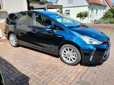 Toyota Prius+