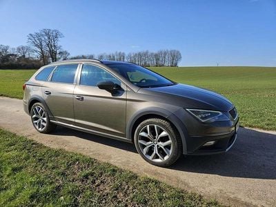Gebraucht Seat Leon X-Perience 4Drive 184 PS (135 kW) 2015 Braun Kombi