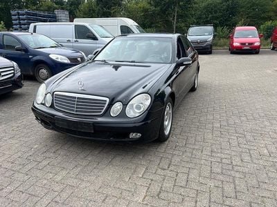Mercedes E200
