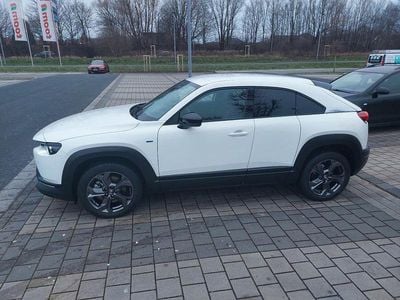 Gebraucht Mazda MX30 Exclusive-Line 106 kW (145 PS) 2023 Weiß SUV