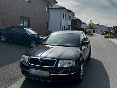 gebraucht Skoda Superb 2,5 L V6