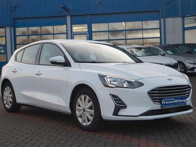 Gebraucht Ford Focus 101 PS (74 kW) 2020 Weiß Limousine