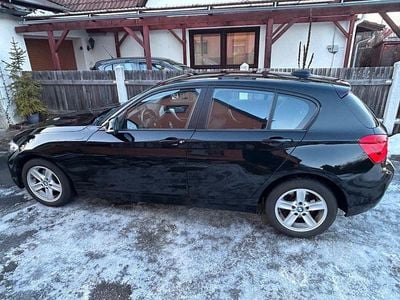 Schwarz Gebraucht 2015 BMW 118 Advantage Kleinwagen | 12.490 € (Etwas zu teuer)