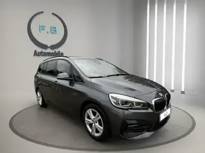 Gebraucht BMW 218 Sport Line 150 PS (110 kW) 2021 Mineralgrau metallic Van / Kleinbus