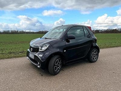 Gebraucht Smart ForTwo Cabrio 90 PS (66 kW) 2019 Schwarz Cabrio