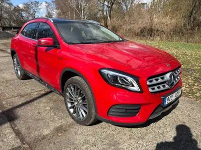 Gebraucht Mercedes GLA220 AMG 170 PS (125 kW) 2019 Rot SUV