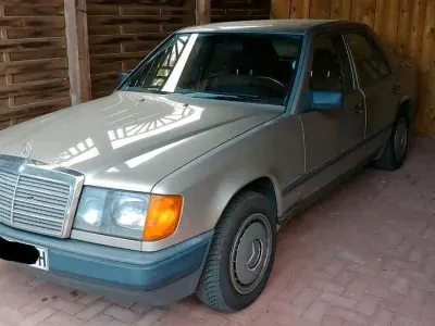 Gebraucht Mercedes 250 160 PS (117 kW) 1988 Limousine
