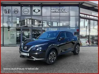 Neu Nissan Juke N-Connecta 114 PS (83 kW) 2026 P) (schwarz SUV