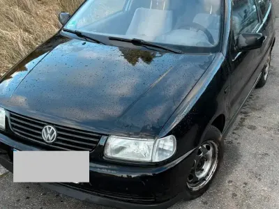 Gebraucht VW Polo 45 PS (33 kW) 1995 Schwarz Kleinwagen