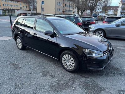 Gebraucht VW Golf VII Trendline 110 PS (80 kW) 2015 Schwarz Kombi