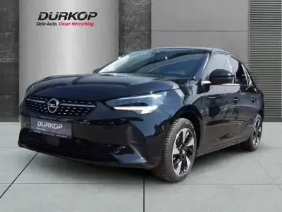 Usata Opel Corsa-e Elegance 100 kW (136 CV) 2023 Nero Utilitaria