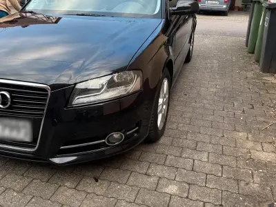 Używany Audi A3 Comfort 105 KM (77 kW) 2011 Czarny Hatchback