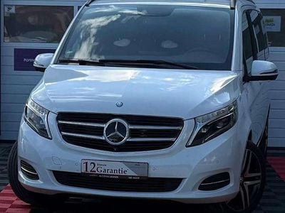 Mercedes V220