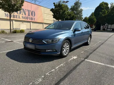 Gebraucht VW Passat 190 PS (139 kW) 2017 Blau Kombi