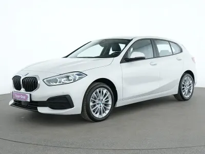 Gebraucht BMW 118 Advantage 136 PS (100 kW) 2023 Mineralweiss Limousine