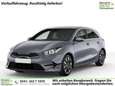 Neu Kia Ceed Gold 140 PS (102 kW) 2026 Lunarsilber metallic Kleinwagen