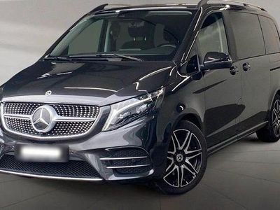 Gebraucht Mercedes V220 AMG line 163 PS (119 kW) 2023 Grau Van / Kleinbus
