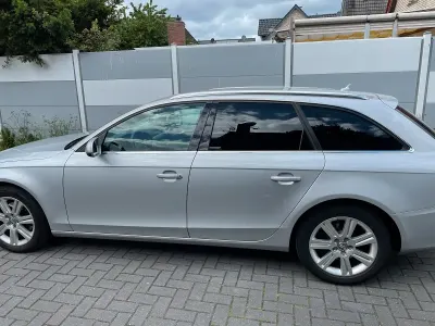 Gebraucht Audi A4 120 PS (88 kW) 2010 Silber Kombi