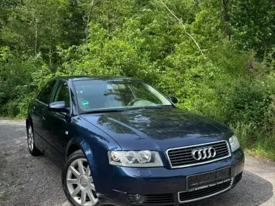 Gebraucht Audi A4 180 PS (132 kW) 2003 Blau Limousine