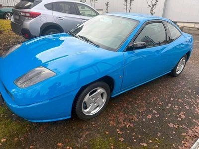 Second-hand Fiat Coupé 131 CP (96 kW) 1998 Albastru Coupe