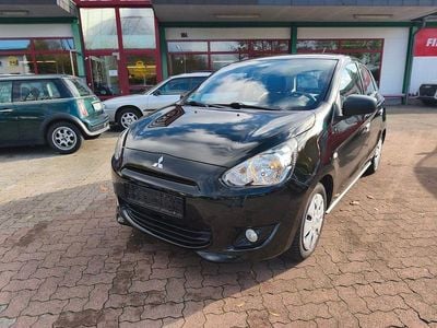 Schwarz Gebraucht 2016 Mitsubishi Space Star Diamant Edition Kleinwagen | 6.490 € (Fairer Preis)