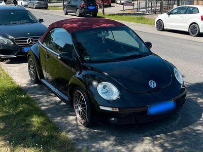 Usata VW New Beetle 116 CV (85 kW) 2006 Nero Utilitaria
