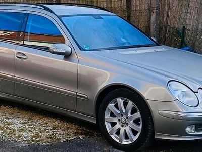Mercedes E270