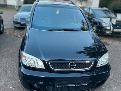 Schwarz Gebraucht 2004 Opel Zafira OPC Van / Kleinbus | 1.700 € (Etwas zu teuer)