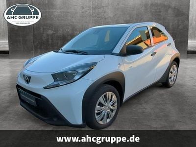 Gebraucht Toyota Aygo X Basis 72 PS (52 kW) 2022 Schneeweiß SUV
