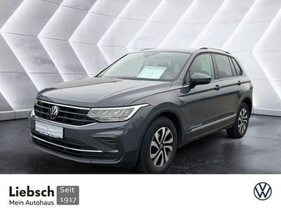 Grau Gebraucht 2022 VW Tiguan Active SUV | 21.999 € (Guter Preis)