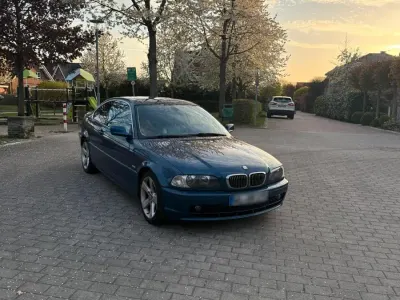Gebraucht BMW 320 170 PS (125 kW) 2002 Blau Coupé