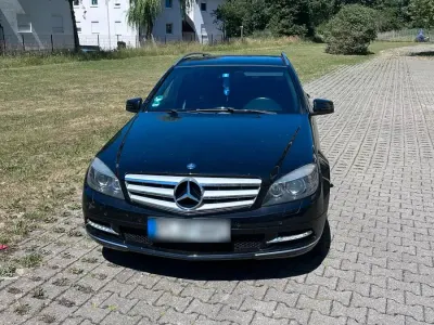 Gebraucht Mercedes C220 170 PS (125 kW) 2010 Schwarz Kombi