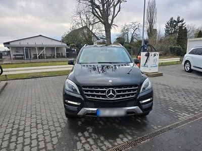 Gebraucht Mercedes ML350 258 PS (189 kW) 2013 Schwarz SUV