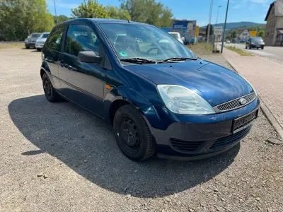 Gebraucht Ford Fiesta 69 PS (50 kW) 2005 Blau Kleinwagen