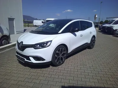 Gebraucht Renault Scénic Techno 140 PS (102 kW) 2023 Gletscherweiss Van / Kleinbus