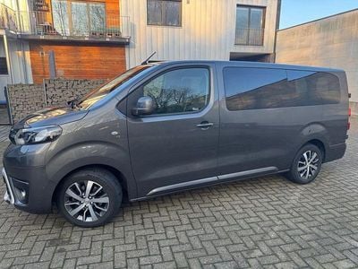 Gebraucht Toyota Proace Executive 140 PS (102 kW) 2022 Grau Van / Kleinbus