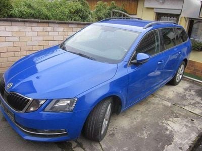 Gebraucht Skoda Octavia Ambition 116 PS (85 kW) 2018 Blau Kombi