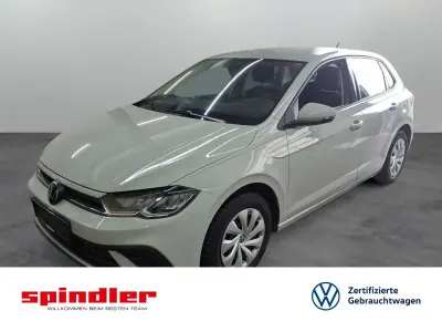 Gebraucht VW Polo Life 80 PS (58 kW) 2024 Ascotgrau Kleinwagen