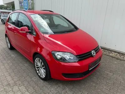 Gebraucht VW Golf Plus Cross Trendline 105 PS (77 kW) 2010 Rot Van / Kleinbus