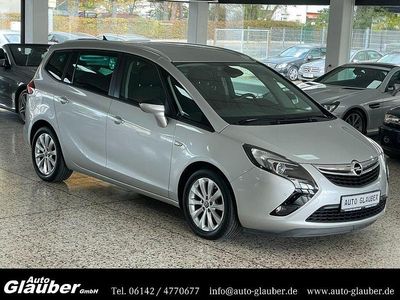 Silber Gebraucht 2015 Opel Zafira Tourer Style Van / Kleinbus | 9.950 € (Fairer Preis)