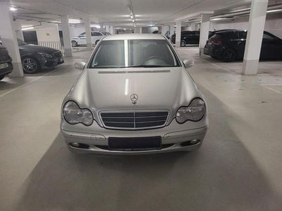 Mercedes C220