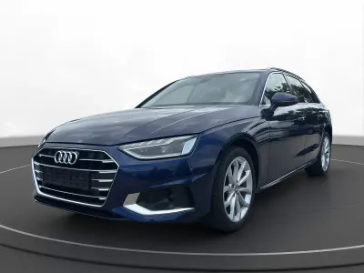 Gebraucht Audi A4 Advanced 136 PS (100 kW) 2020 Blau Kombi