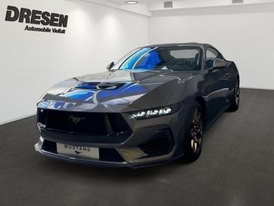Neu Ford Mustang Fastback 446 PS (328 kW) 2026 Grau Coupé