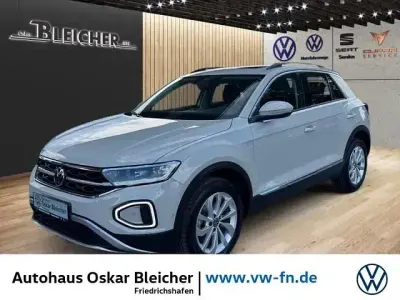 Gebraucht VW T-Roc Style 150 PS (110 kW) 2024 Grau SUV