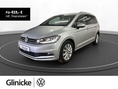 Gebraucht VW Touran Highline 150 PS (110 kW) 2019 Reflexsilber metallic Van / Kleinbus