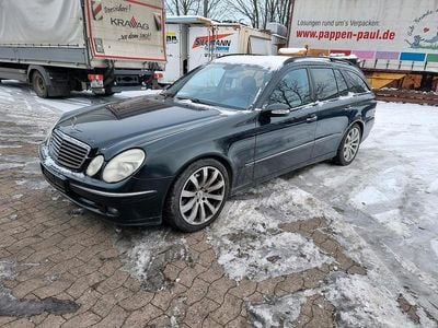 Gebraucht Mercedes E320 223 PS (164 kW) 2005 Schwarz Kombi