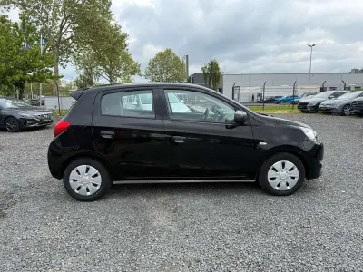 Gebraucht Mitsubishi Space Star Plus 71 PS (52 kW) 2015 Schwarz Kleinwagen