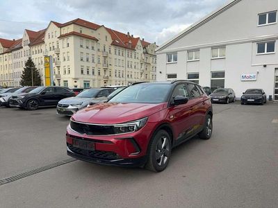Gebraucht Opel Grandland X Enjoy 131 PS (96 kW) 2024 Lackierung bright red/metallic klarlack (metallic) SUV