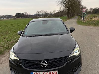 Gebraucht Opel Astra Ultimate 145 PS (106 kW) 2019 Schwarz Limousine