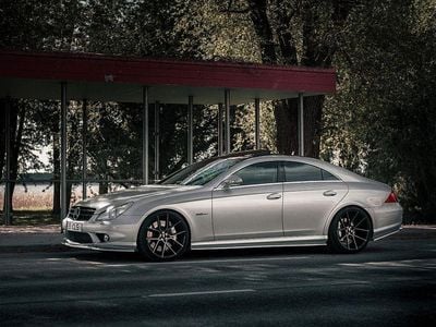 Gebraucht Mercedes CLS63 AMG AMG 514 PS (378 kW) 2007 Silber Limousine